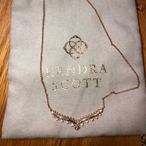 kendra scott necklace